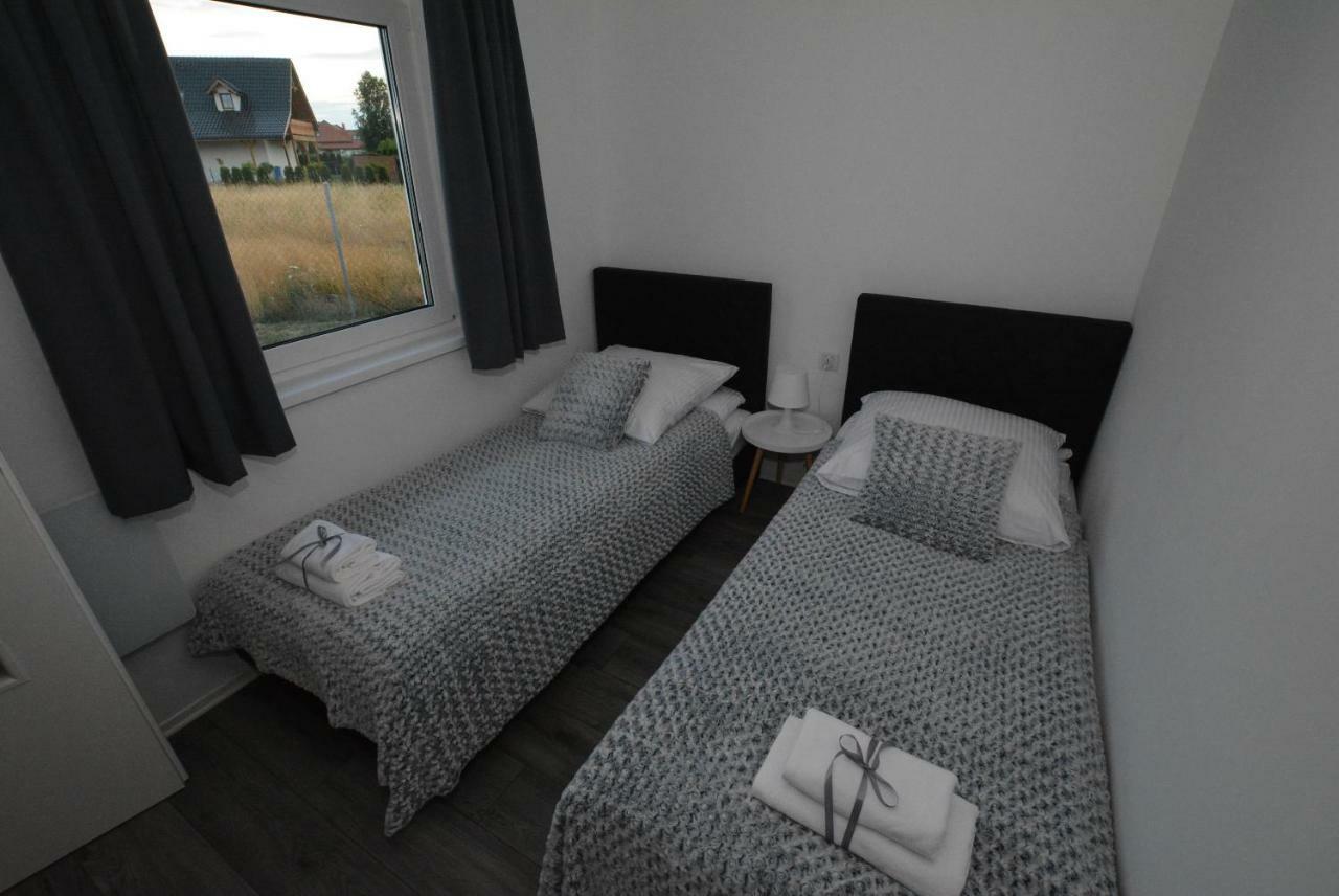 "Lawendowe Wzgorze" Villa Zastan Екстериор снимка